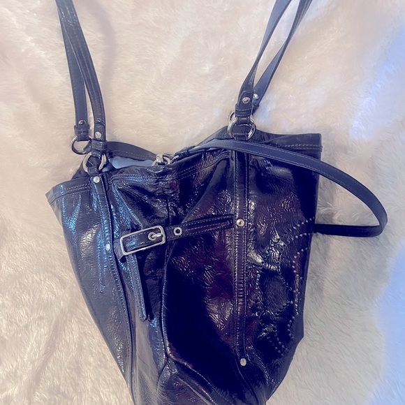 Coach Navy Blue Patent Leather Perforated Signature Audrey Andie Bag EUC - Picture 9 of 14